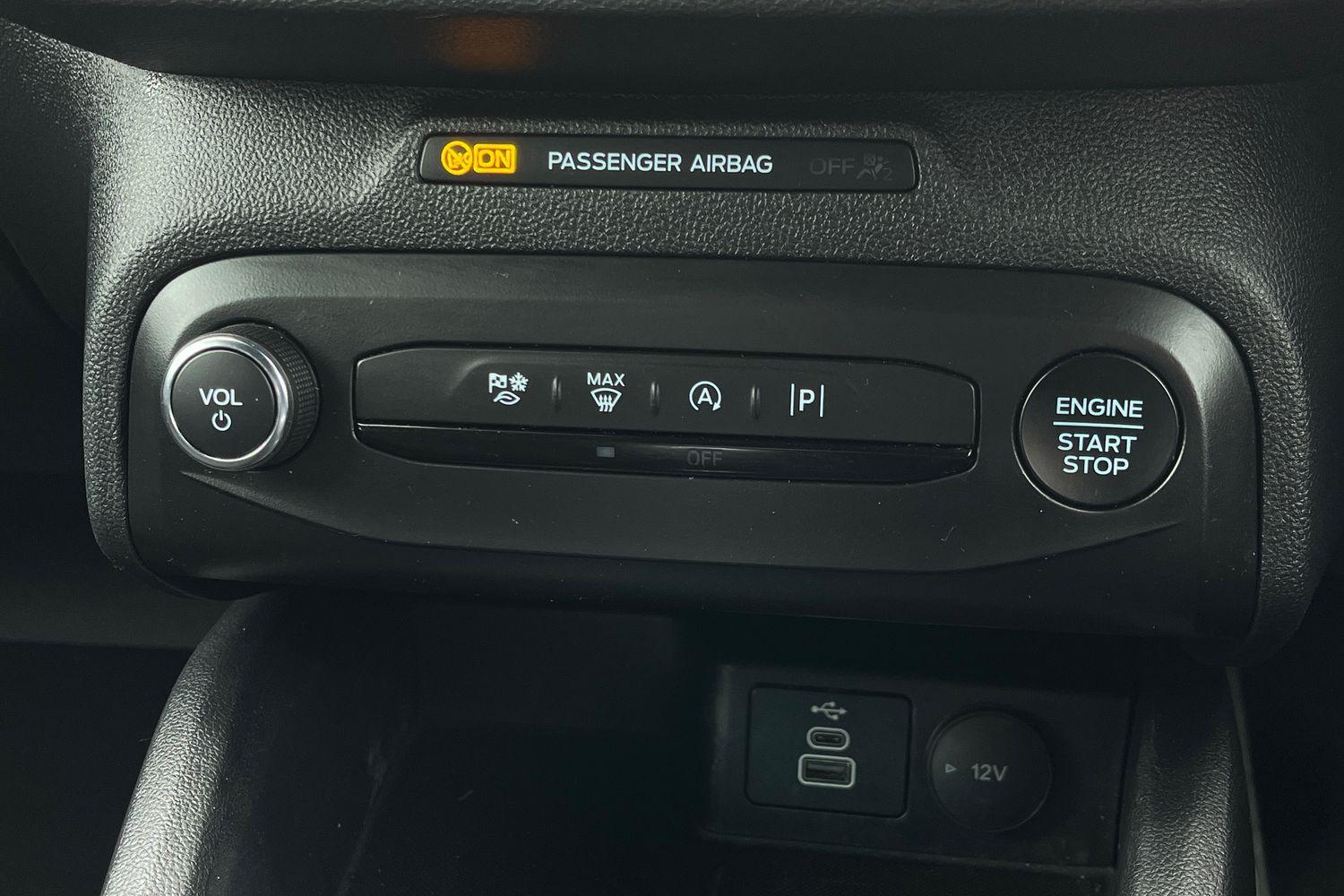 Ford FOCUS Photo 31