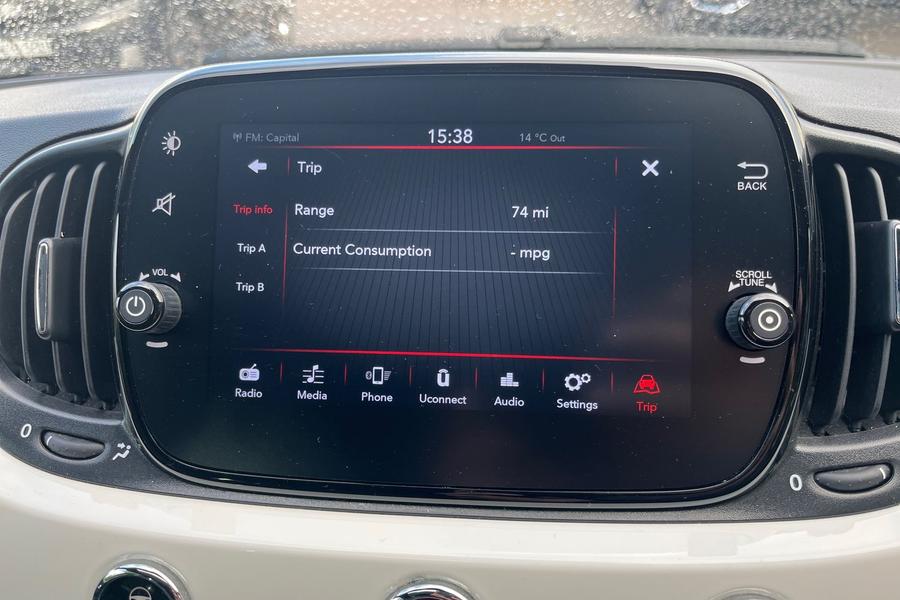 Fiat 500 Photo autoimg-499cdb1ff9592ee6f5efbae729af3d5fb18b3045.jpg