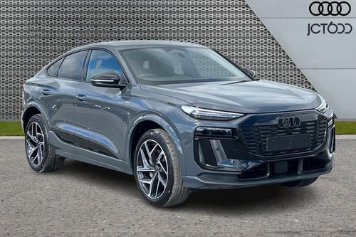 AUDI  Q6 Sportback Black Edition e-tron quattro 31500 kW (Technology Pack)