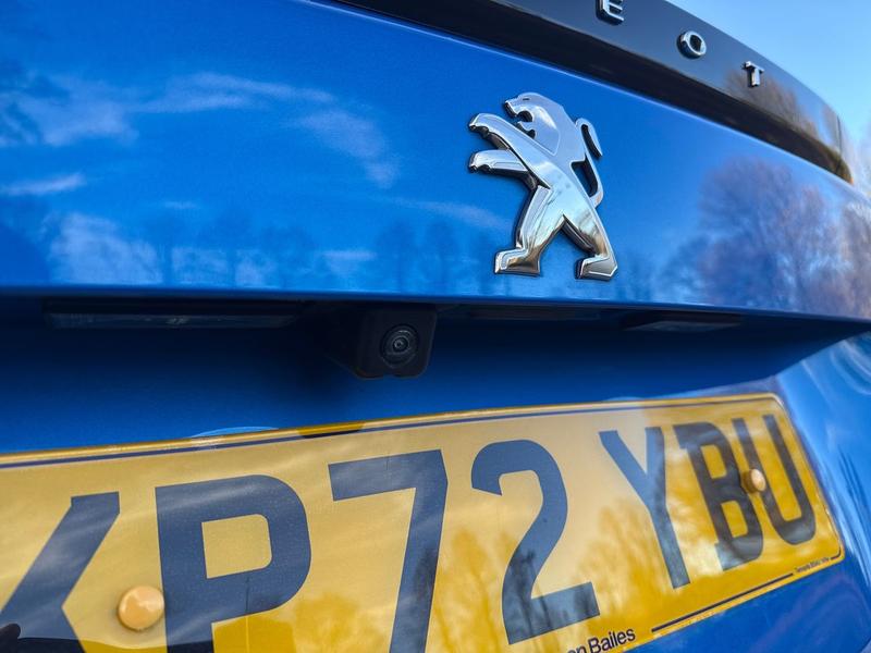 Used Peugeot E-2008 KP72YBU 37