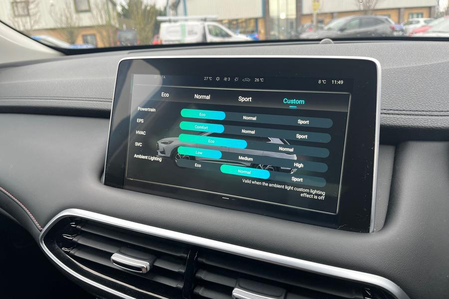 MG Motor UK HS Photo autoimg-49a18e89c26839b521b32b9bda93c656ba655016.jpg