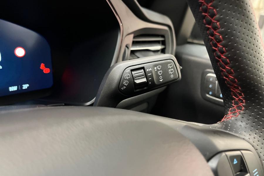 Ford Kuga Photo autoimg-49a3bff5aea4b8fb844de8cdb411e8bc7b89cb6b.jpg