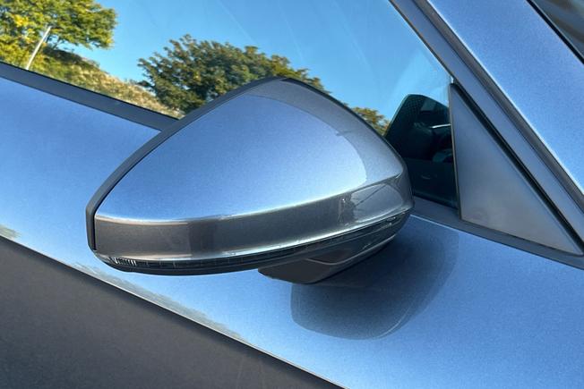 AUDI TT Photo 20