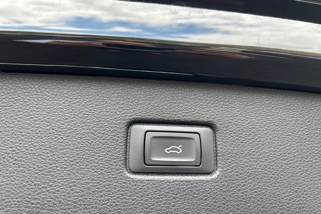 Audi Q7 Photo 35