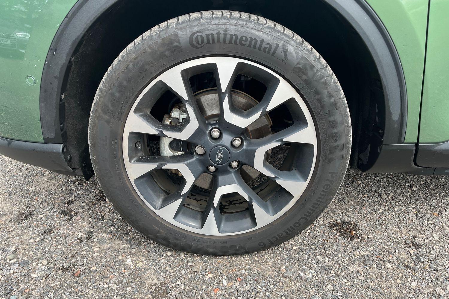 Ford KUGA Photo 23