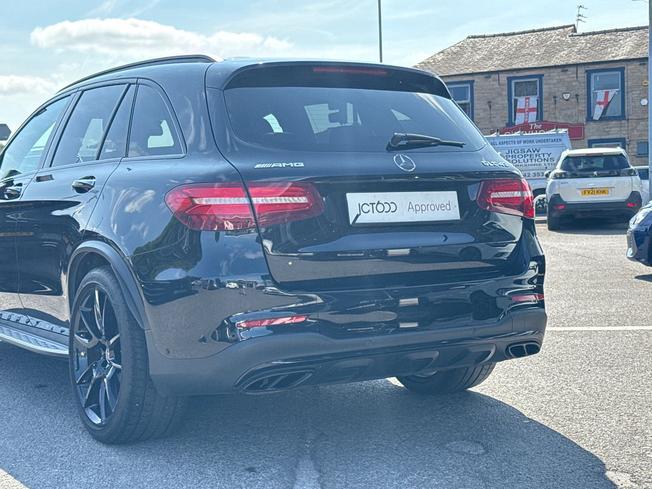 Mercedes-Benz GLC Photo 33