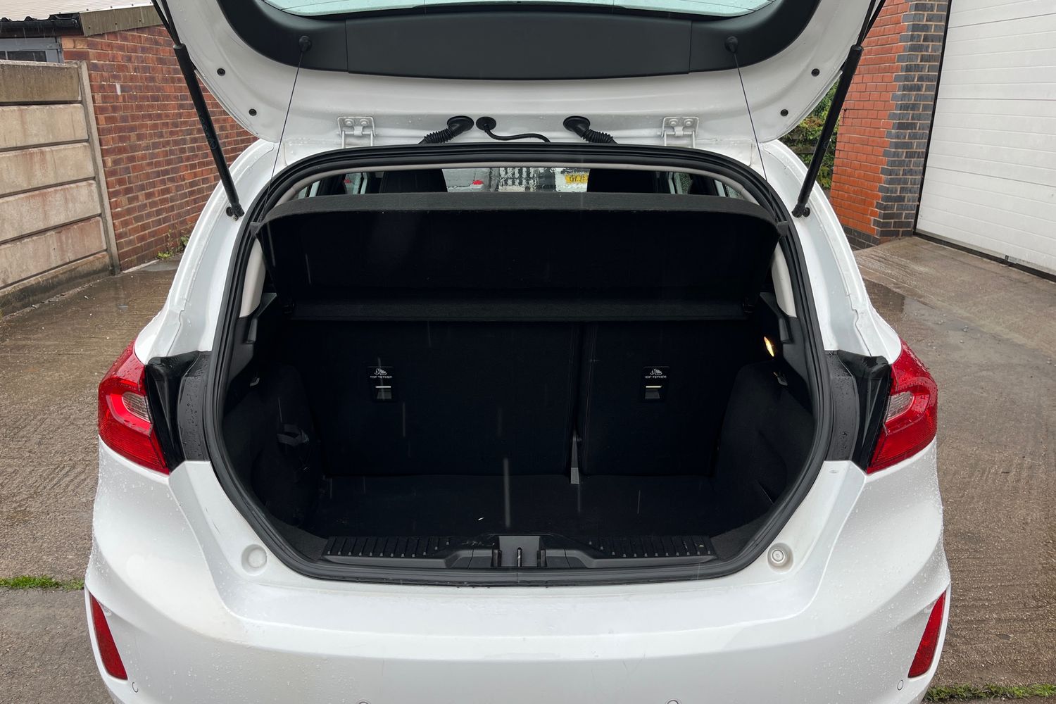 Ford FIESTA Photo 20