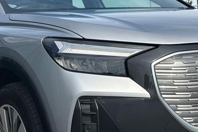 AUDI Q4 E-Tron Photo 19