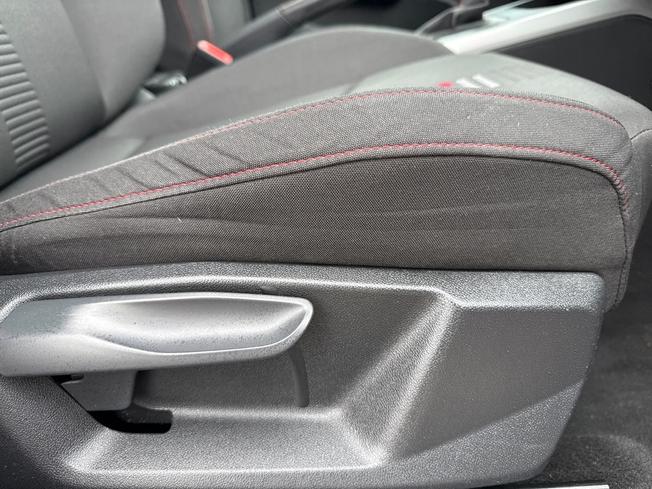 SEAT Arona Photo 24