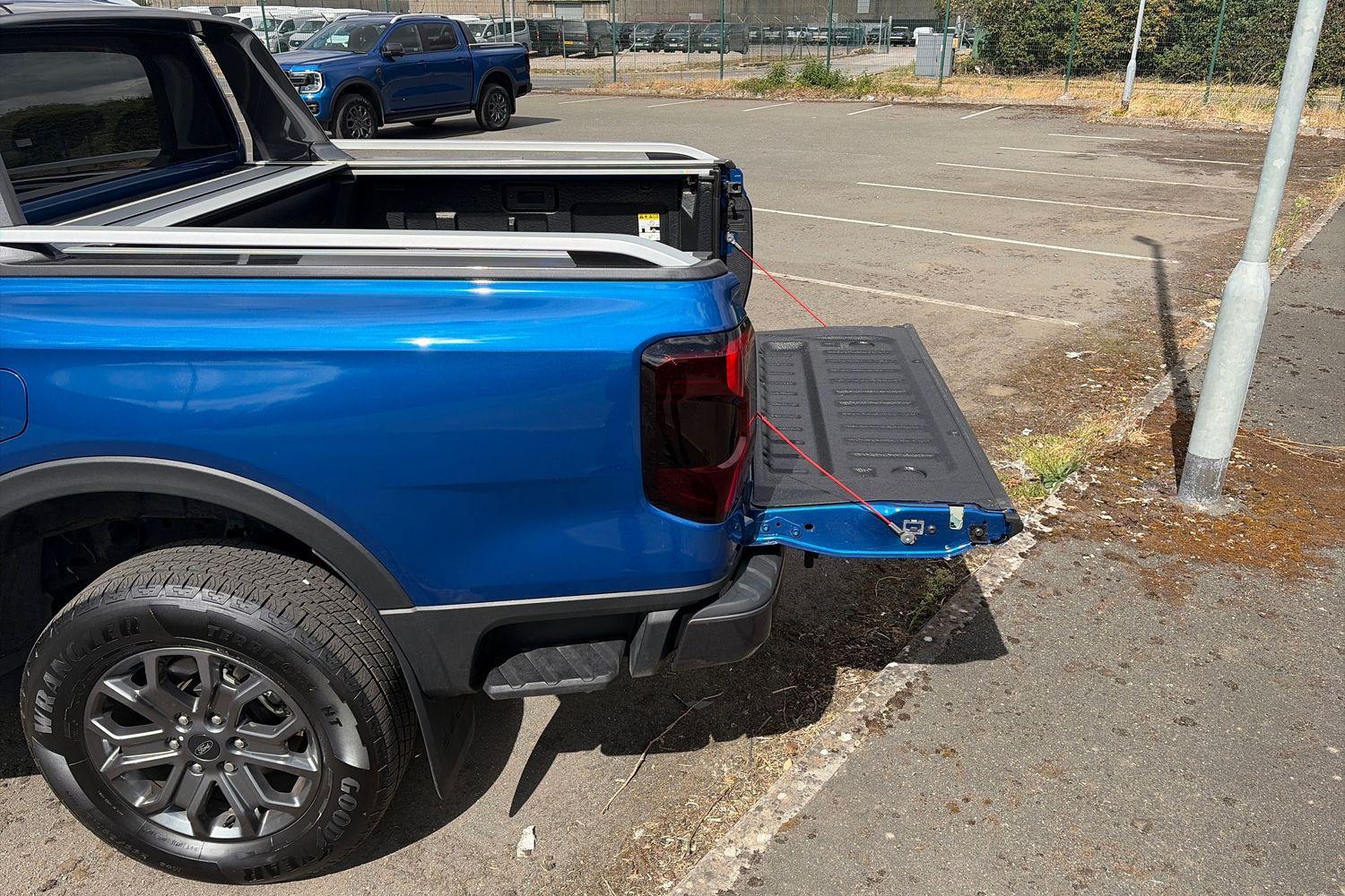 Ford RANGER Photo 4