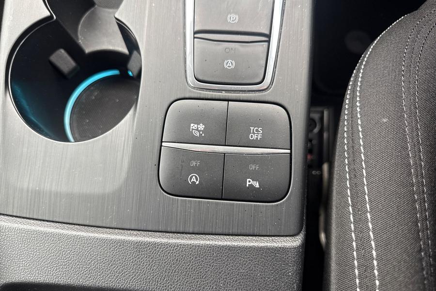 Ford FOCUS Photo autoimg-49c8a77d425f79f67376e0502c096cd4e8a5bac8.jpg