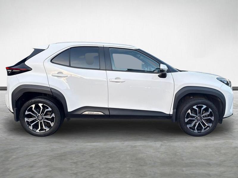 Used Toyota Yaris Cross PJ22UKE 2