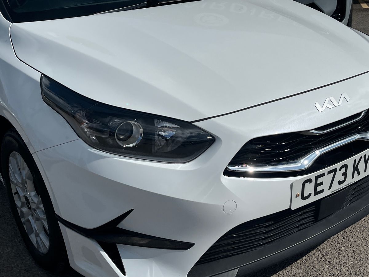 Kia Ceed Photo 15