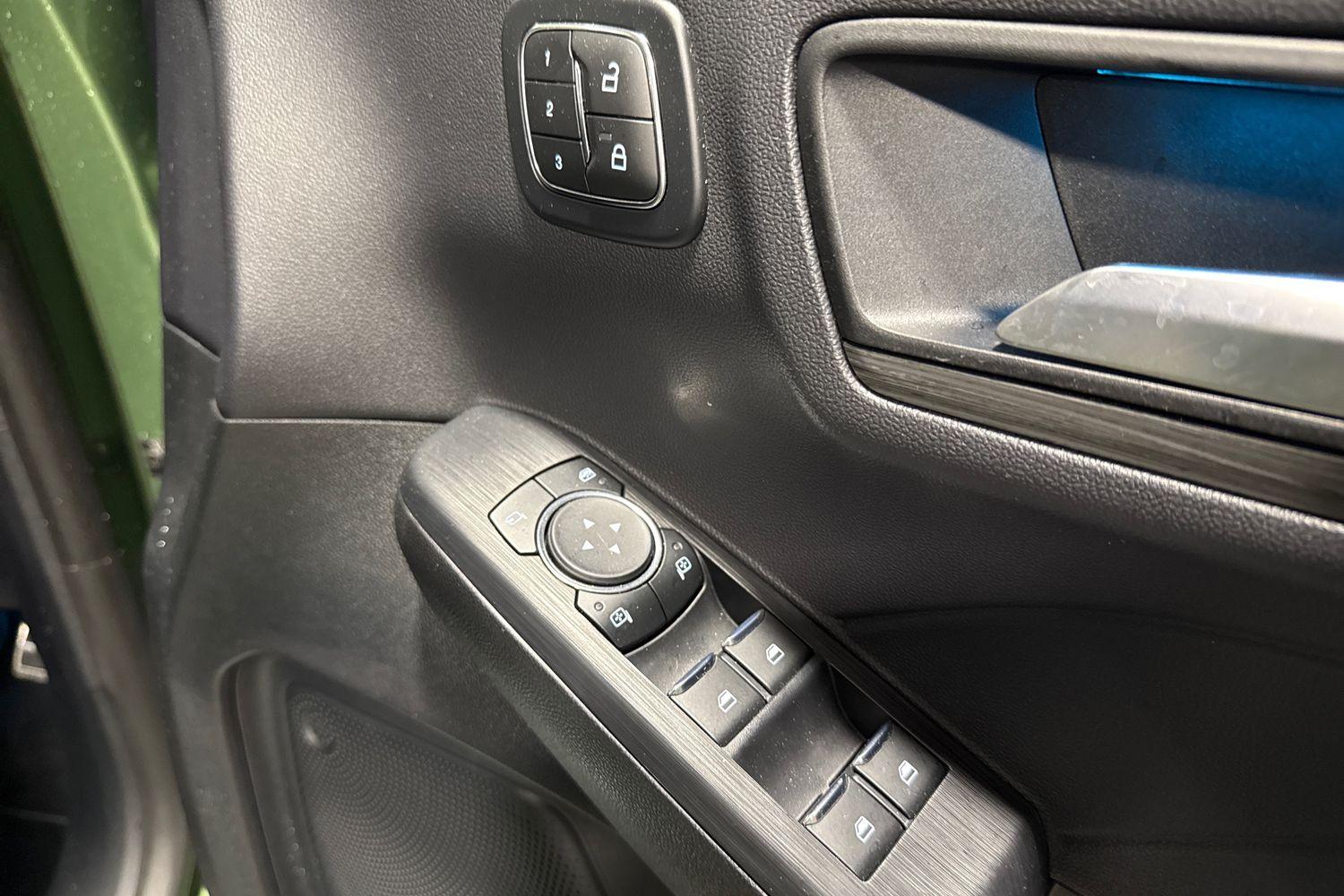 Ford Kuga Photo 15