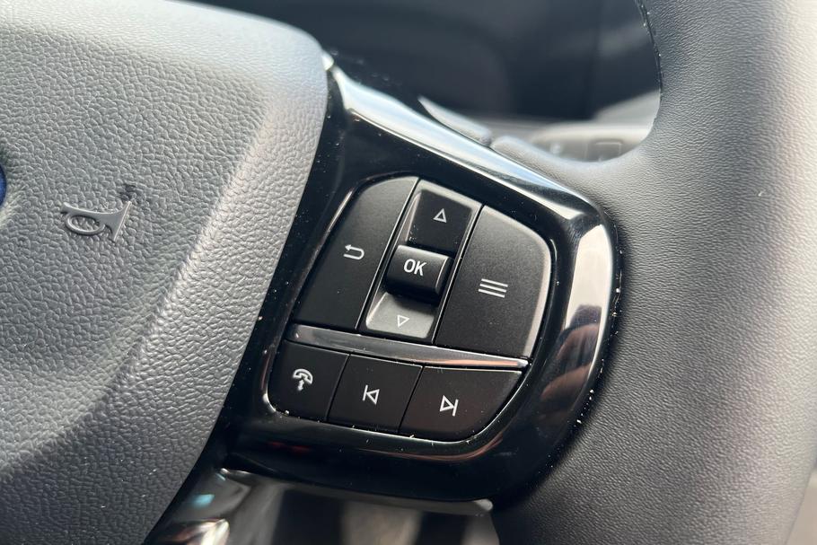 Used FORD TRANSIT CUSTOM WR75ZBG 35