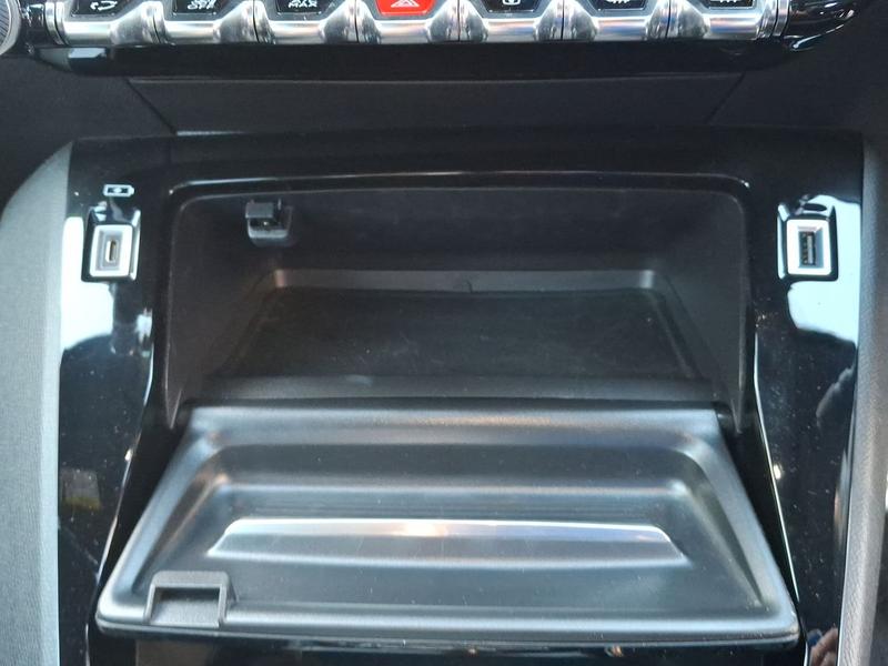 Used Peugeot 208 NV72LJX 43