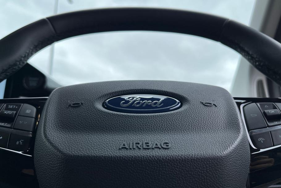 Used FORD TOURNEO CUSTOM WR75MYV 35