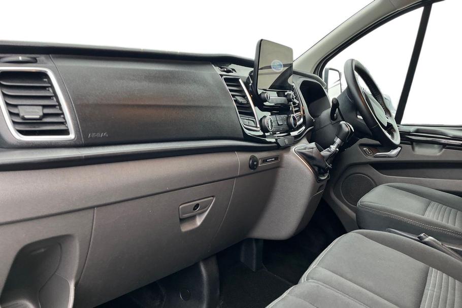 Used Ford TRANSIT CUSTOM HN22XYG 3