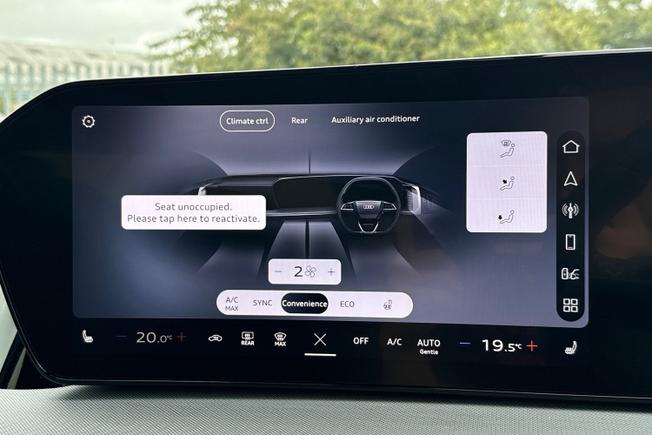 AUDI Q4 e-tron Photo 37