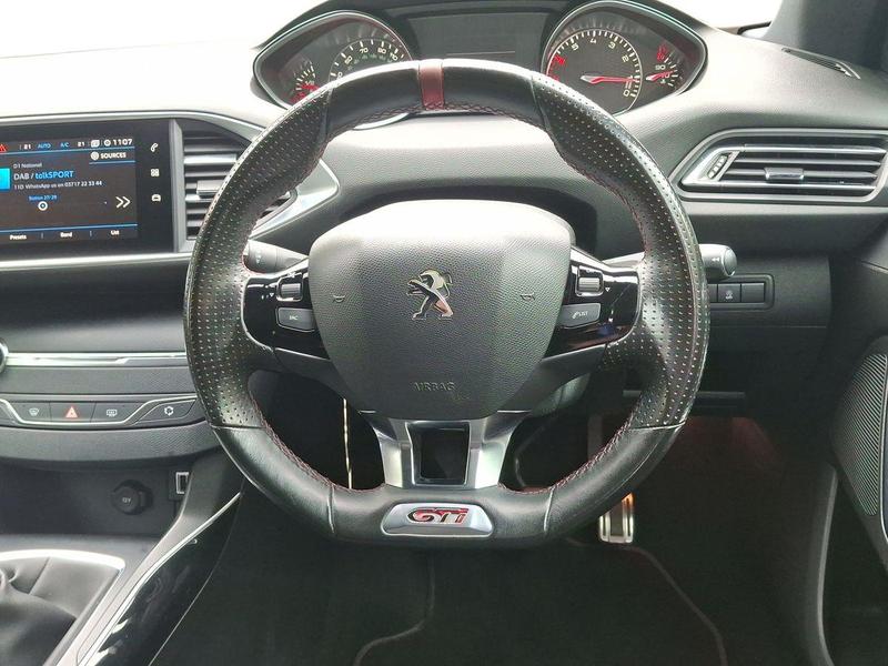 Used Peugeot 308 NU69VXE 14