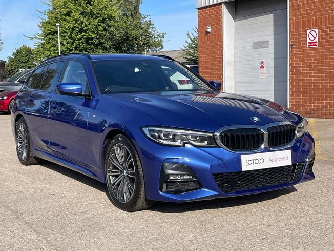 BMW 3 Series Photo 23