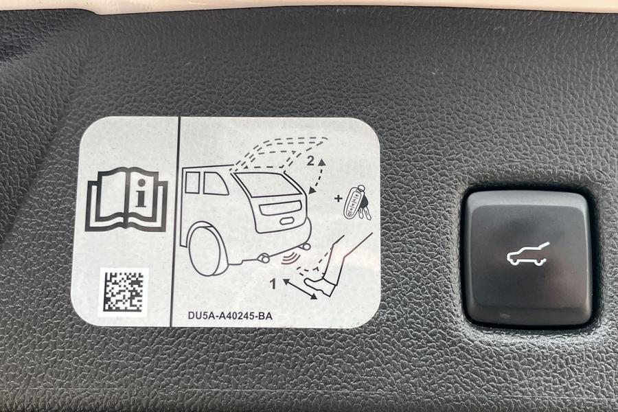 Ford KUGA Photo autoimg-49f1995907108d54bbc0fd006af3ca20b7ea16d9.jpg