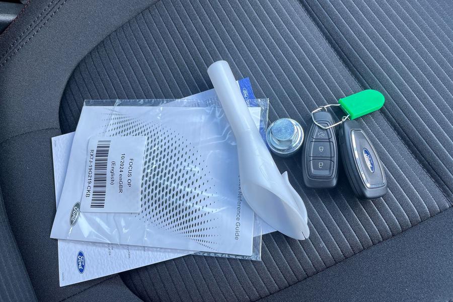 Ford FOCUS Photo autoimg-49f7a0fb503669bb3146bfe65e7d00199e15319a.jpg