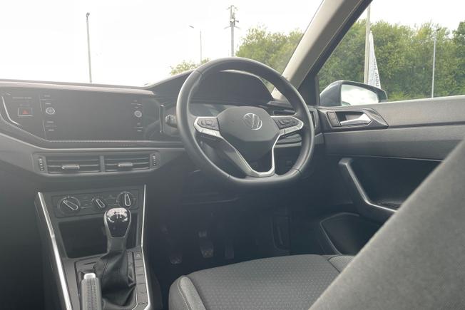VOLKSWAGEN Polo Photo 41