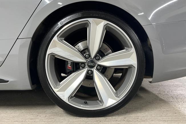 AUDI RS5 Photo 5