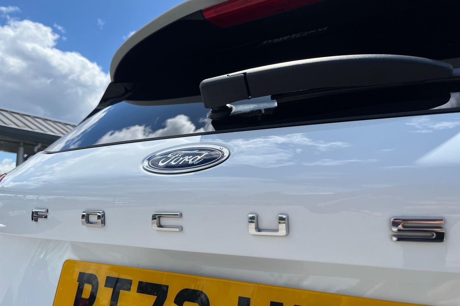 Ford Focus Photo 38