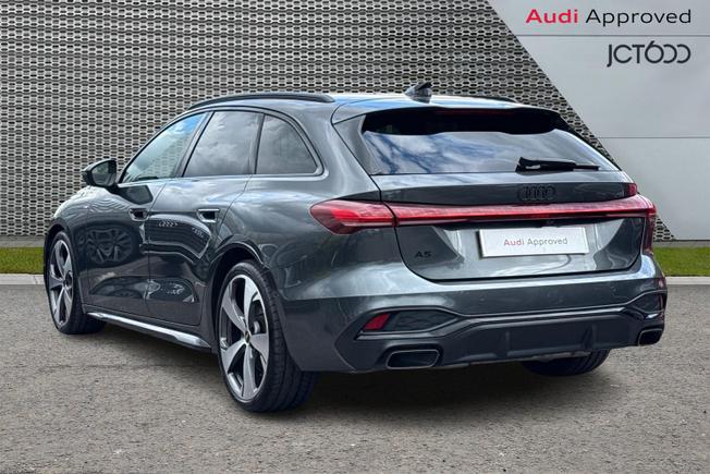 AUDI A5 Avant Photo 3