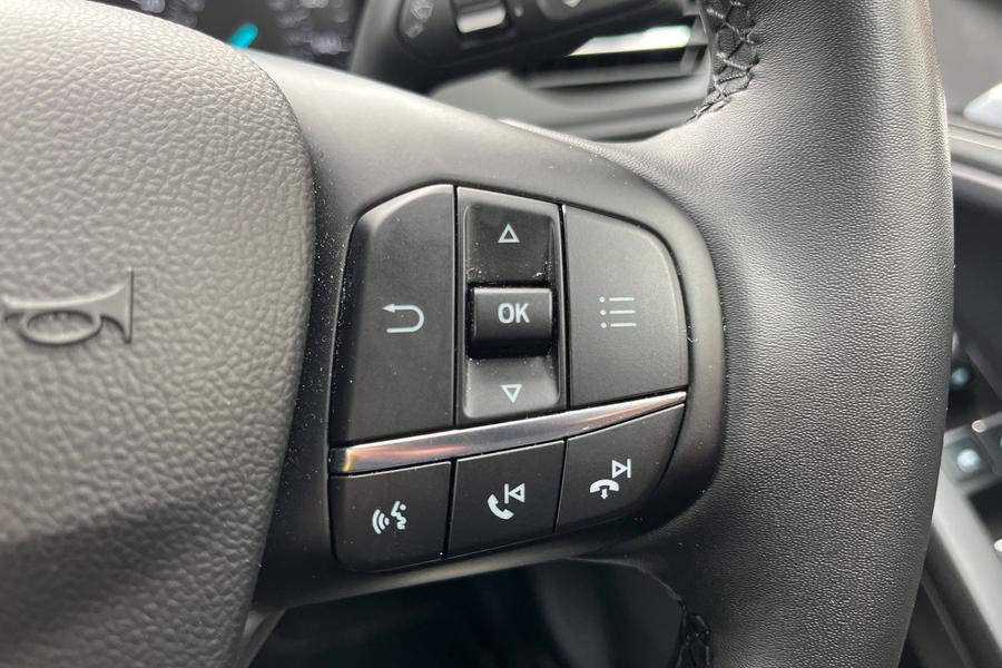 Ford FOCUS Photo autoimg-4a02b98d01e743543d2aa5797e5211b030c71285.jpg