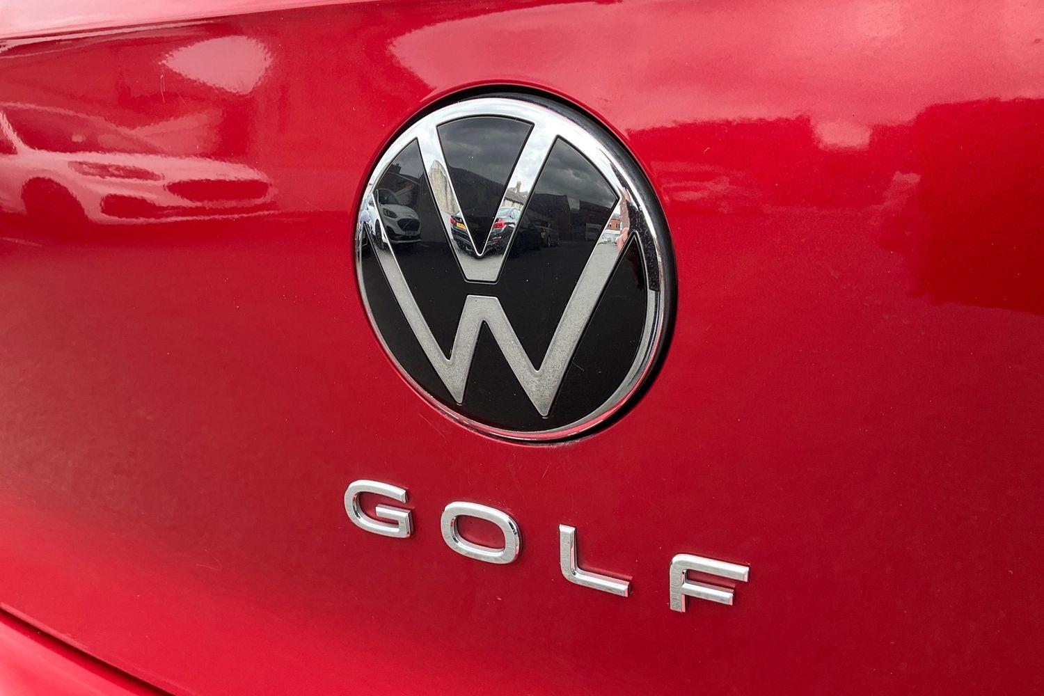 Volkswagen GOLF Photo 39