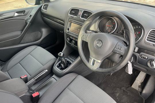 Volkswagen Golf Photo autoimg-4a03c93174e533c6495d0acaddb9f09133581461.jpg