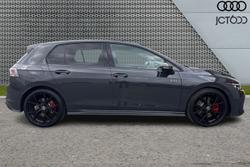 VOLKSWAGEN Golf Photo 4