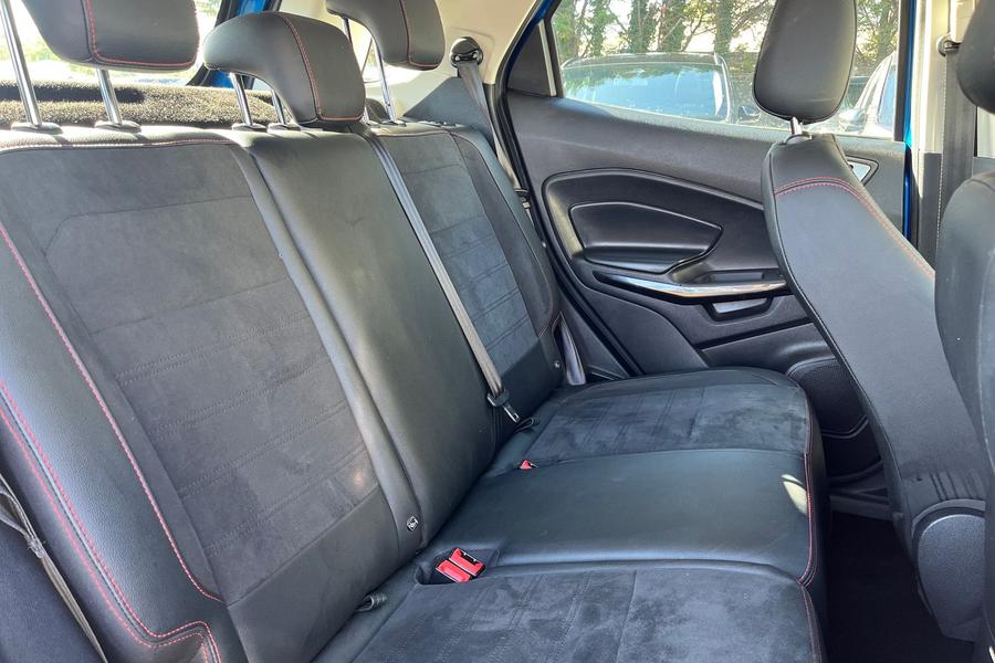 Ford ECOSPORT Photo autoimg-4a080288fa1531b3e69d92d42ebf7cd951c18ac7.jpg