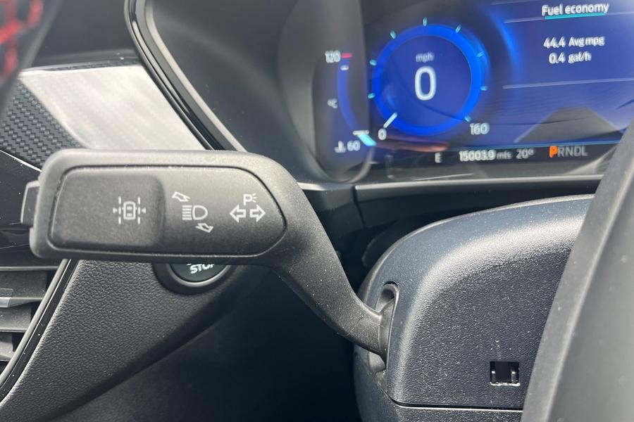 Ford Kuga Photo autoimg-4a0c8b503ae885139822d2df4e48c5484680ac66.jpg