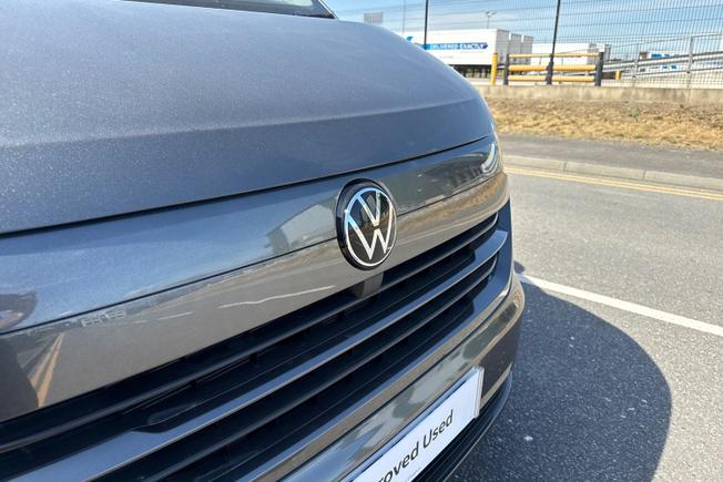 VOLKSWAGEN Transporter Photo 21