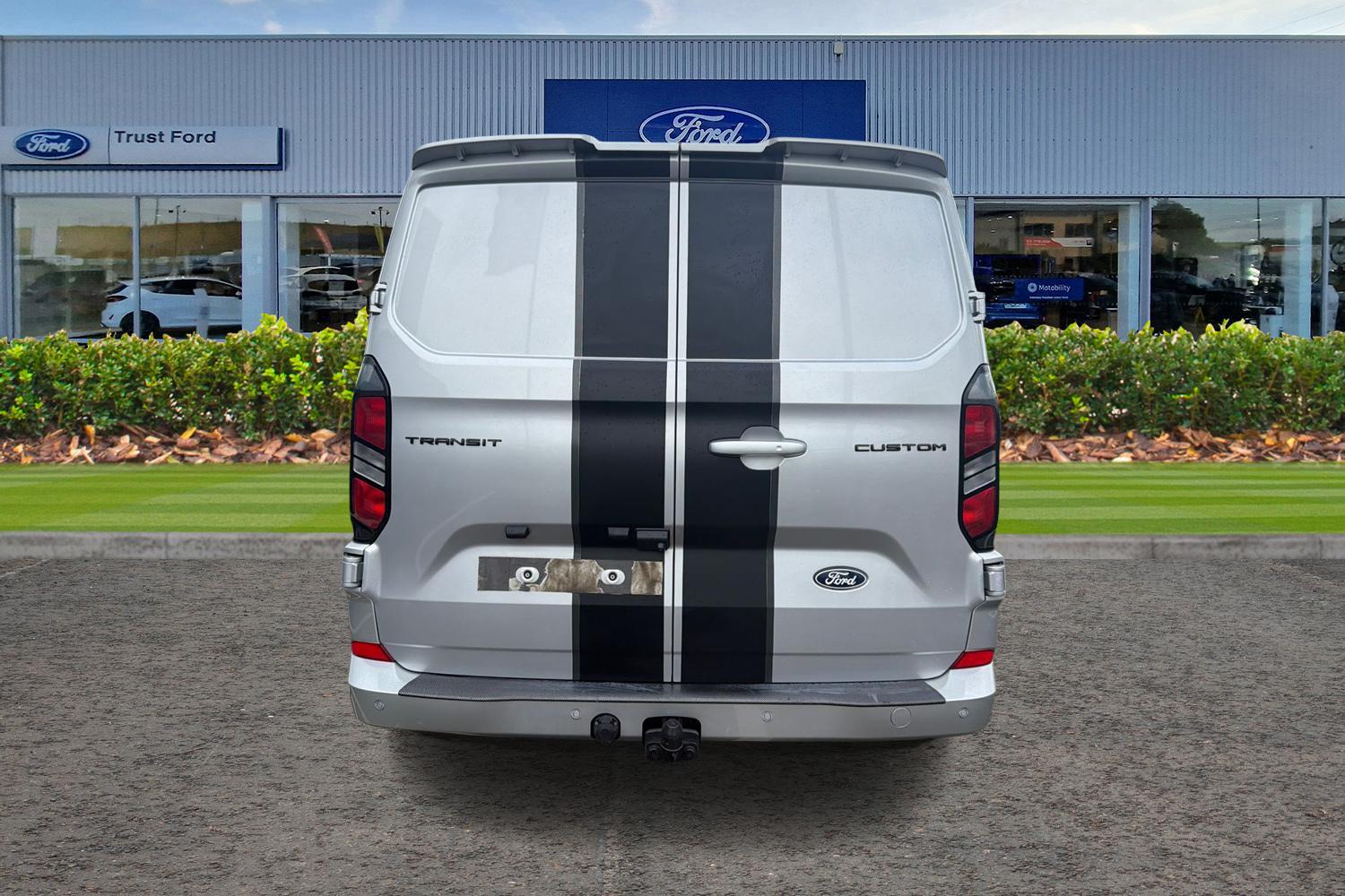 Ford TRANSIT CUSTOM Photo 12