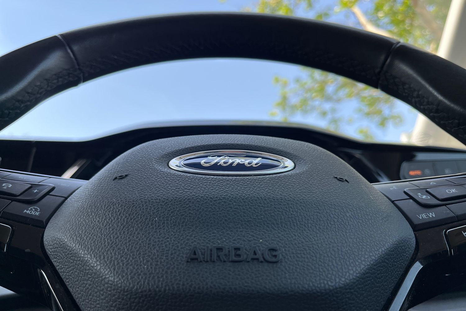 Ford TRANSIT CONNECT Photo 34