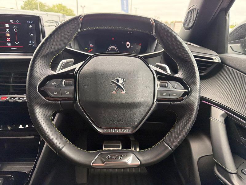 Used Peugeot 2008 YO72KGP 32