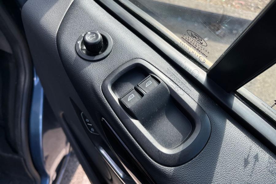 Ford TRANSIT CUSTOM Photo autoimg-4a15cf2d92d8c77d46c4f163552924a9e07ccf48.jpg