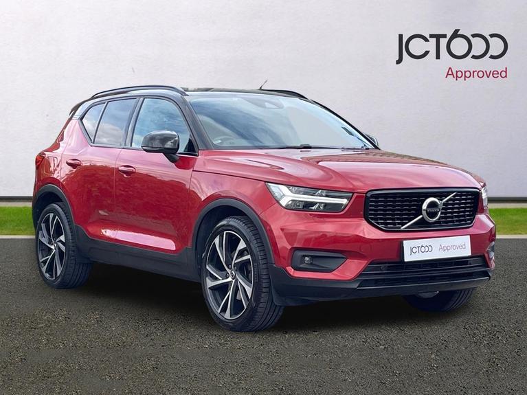 Used VOLVO Xc40