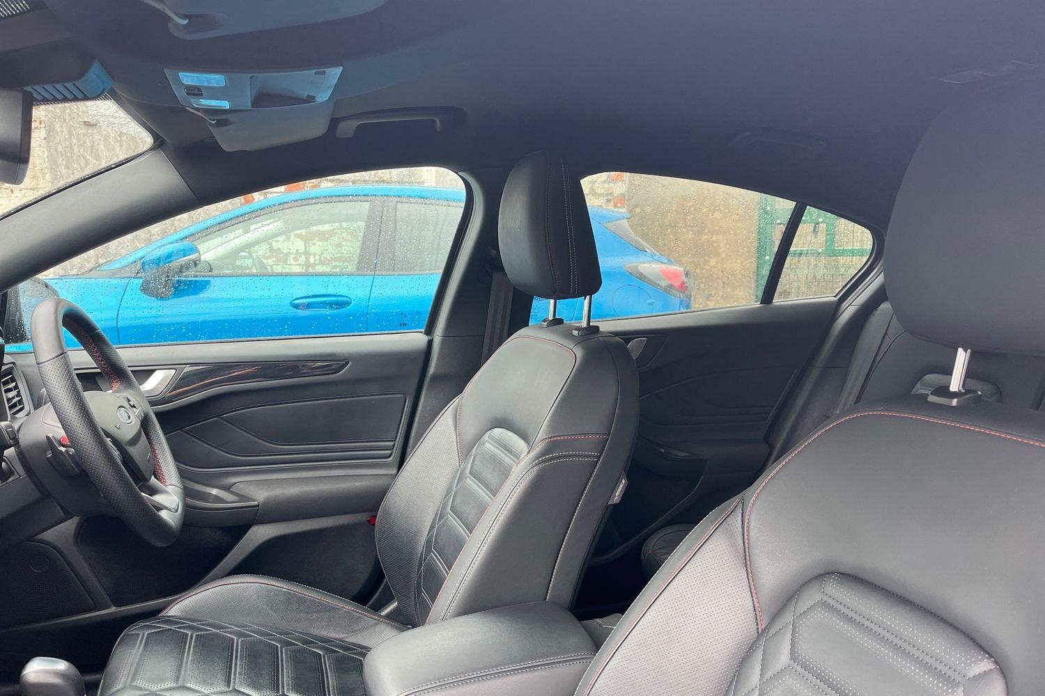 Ford FOCUS Photo 18
