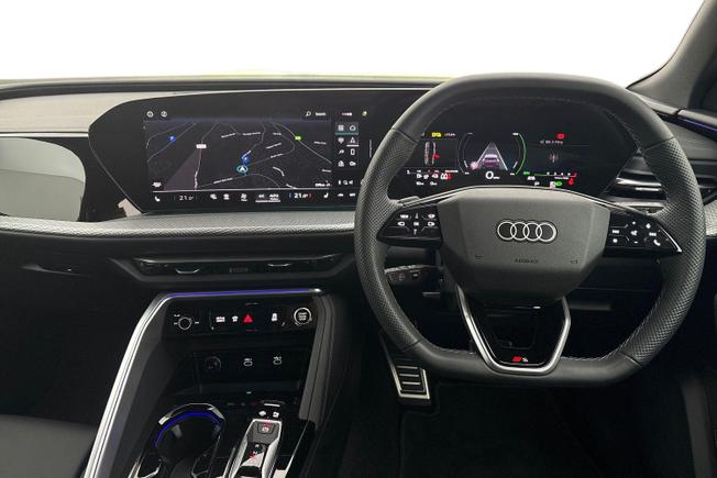 AUDI Q5 Photo 10
