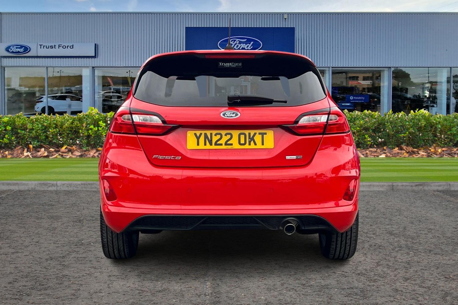 Ford Fiesta Photo 6