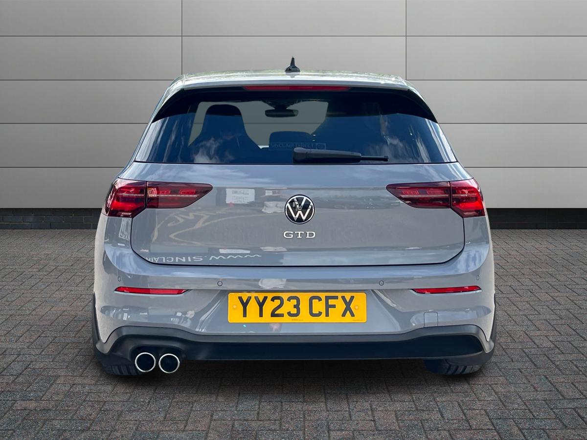 Volkswagen Golf Photo 6
