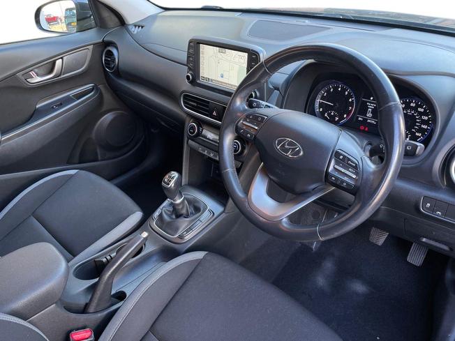 HYUNDAI Kona Photo 6