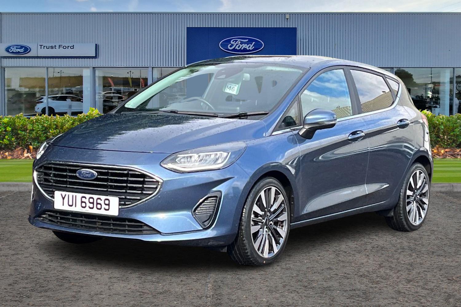 Ford FIESTA Photo 4