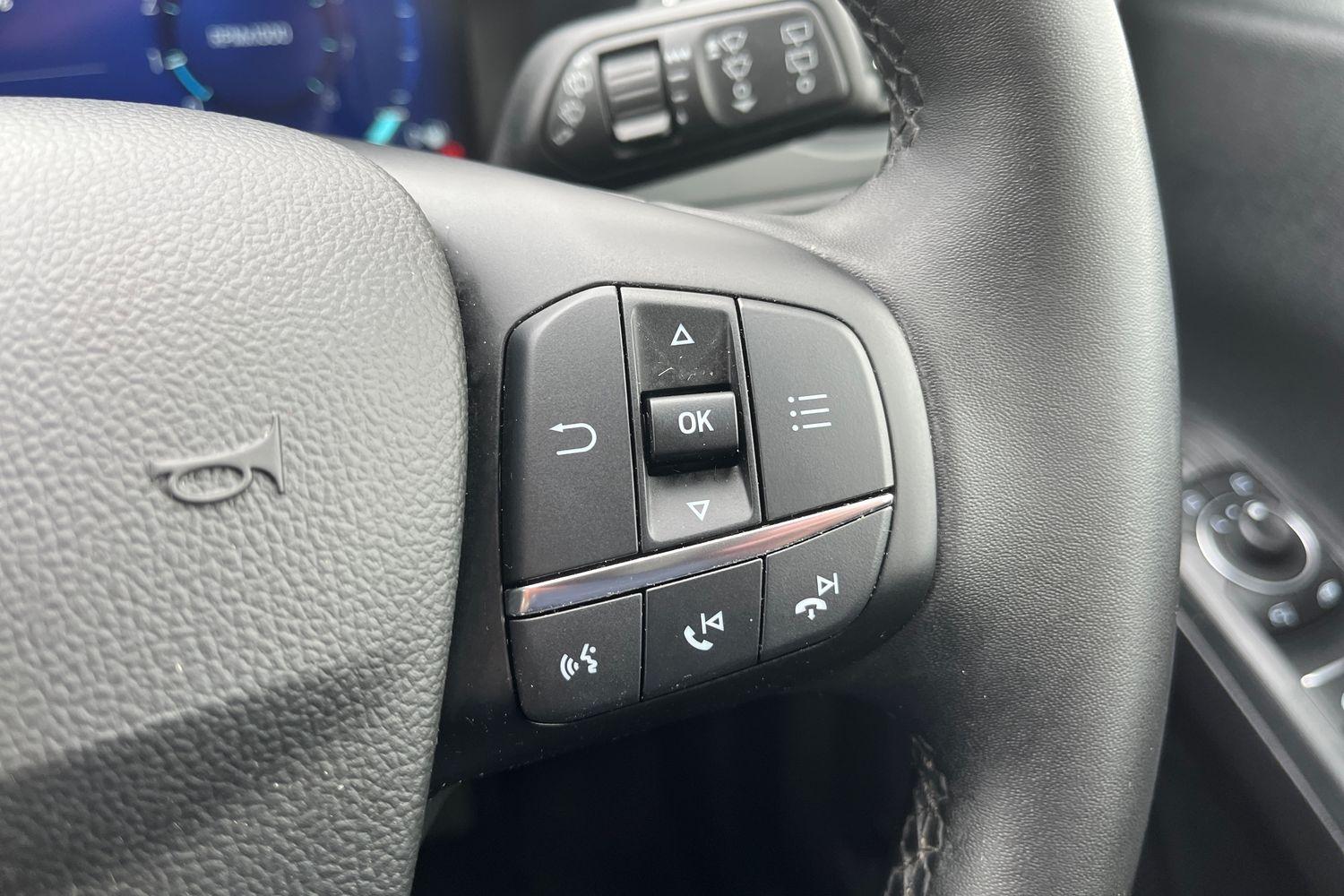 Ford KUGA Photo 26